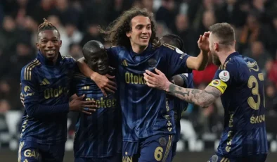 Spor yazarları Kayserispor – Fenerbahçe maçını değerlendirdi: 'Dünya’nın dörtte üçünü sular kaplıyor, dörtte birini de Kante!'