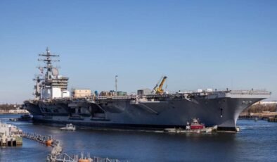 ABD uçak gemisinde yangın çıktı, yaralılar var! Bir ayda ikinci kriz