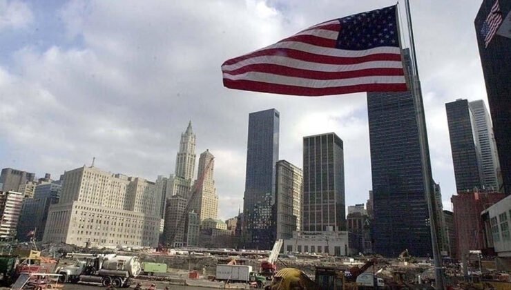 ABD'de gelir düştü, harcamalar arttı