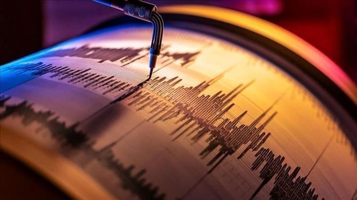 Afganistan'da 5,8 büyüklüğünde deprem