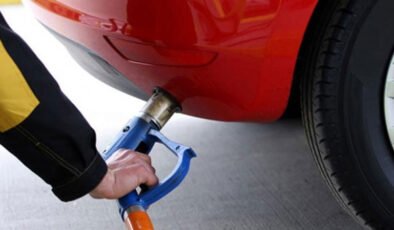 Akaryakıt fiyatlarında son durum! Benzin, motorin ve LPG’ye zam, indirim var mı? (2 Nisan 2026)