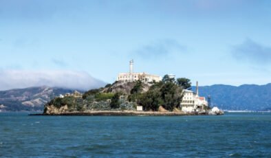 Trump'tan tartışmalı proje! Tarihi Alcatraz hapishanesi yeniden mi açılıyor?