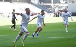 Altay amatörün kıyısından döndü! 3. Lig’e tutundu