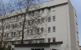 Ataşehir'de ortaokul kantininde zehirlenme iddiası: 26 öğrenci hastaneye kaldırıldı