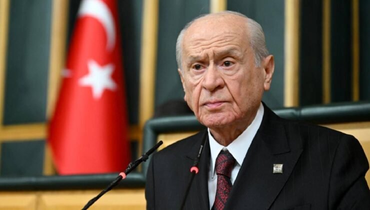 MHP lideri Bahçeli'den İbrahim Tatlıses'e 'Geçmiş olsun' telefonu