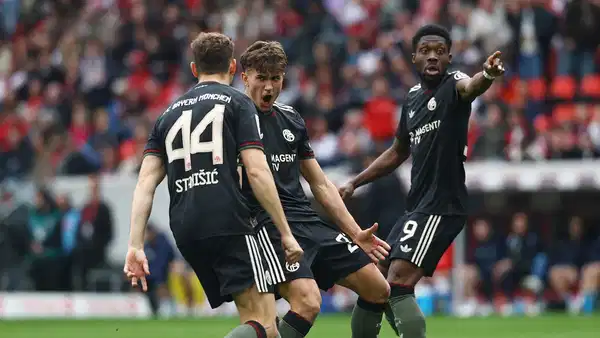 Bayern Münih'ten Freiburg karşısında inanılmaz geri dönüş