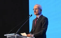 Bakan Uraloğlu’ndan 2053 vizyonu: Türkiye hızlı trenle 48 saatte gezilebilecek