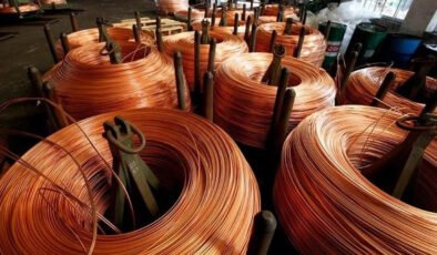 Bakır fiyatları üç haftanın zirvesinde: Çin talebi gerilimi gölgede bıraktı