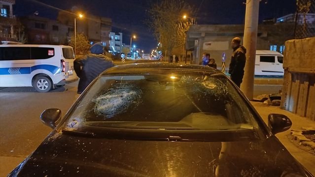 Batman'da iki grup arasındaki silahlı kavgada 3 kişi yaralandı