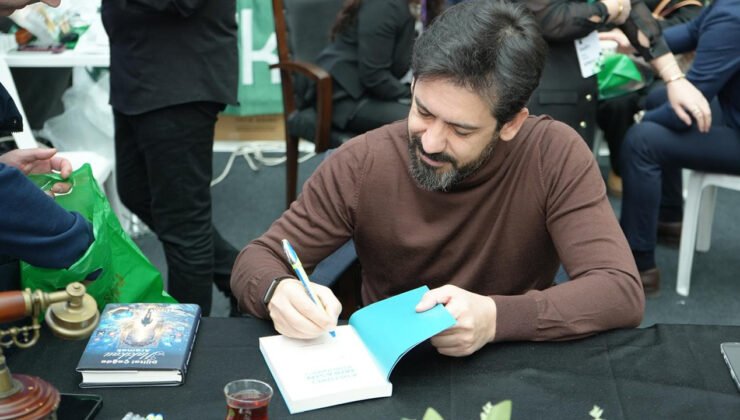 Dr. Batuhan Mumcu yeni kitabını anlattı: Bilgiye ulaşmak kolay, hakikati ayırt etmek zor