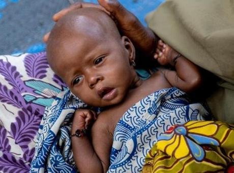 'Bebek fabrikasına' baskın! Hamile kadınlar ve çocuklar kurtarıldı