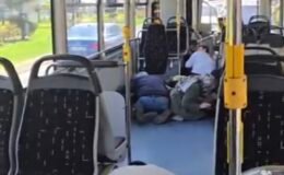İETT otobüsü terör çatışmasının ortasında kaldı! Yolcular panikle yere yattı