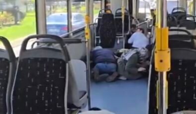 İETT otobüsü terör çatışmasının ortasında kaldı! Yolcular panikle yere yattı