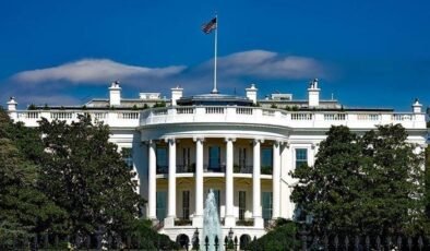 Beyaz Saray'da çatlak büyüyor! Trump karar aşamasında: 'İnce bir buz tabakası üzerinde yürüyor'