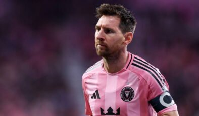 Lionel Messi İspanya'da kulüp satın aldı!