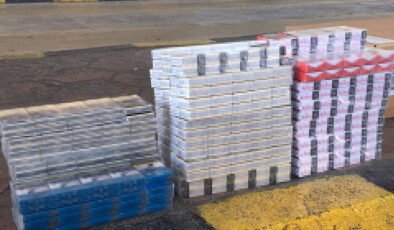 Otobüste tavan klimasına gizlenen 45 bin 200 paket sigara gümrüğe takıldı