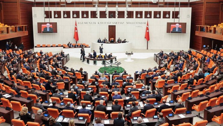 İran’daki insani mağduriyetlere ilişkin genel görüşme önerisi AKP ve MHP oylarıyla reddedildi