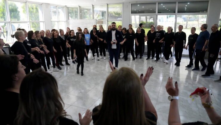 Çukurova’da kültürel miras halk oyunlarıyla yaşatılıyor