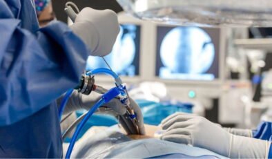 Standart tedavi dönemi kapanıyor: Omurga cerrahisinde kişiye özel yaklaşım