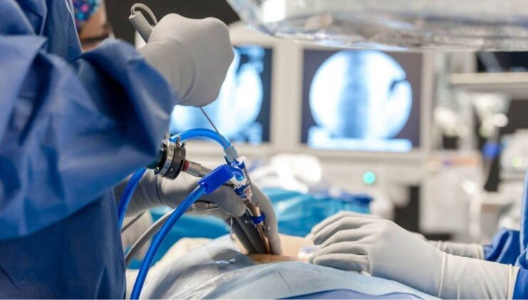 Standart tedavi dönemi kapanıyor: Omurga cerrahisinde kişiye özel yaklaşım