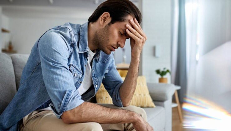 Gülen yüzlerine aldanmayın! Dışarıdan melek görünüp içinde fırtınalar kopan 3 burç…