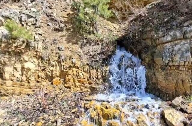 Depremden 3 Yıl Sonra Su Kaynağı Yeniden Akladı