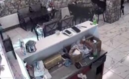 Kütahya'da 4,8 büyüklüğündeki deprem anı kamerada