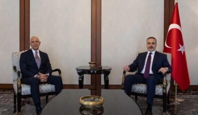 Dışişleri Bakanı Hakan Fidan, ABD'li Büyükelçi Barrack'ı kabul etti