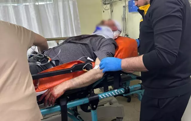 Diyarbakır'da akraba aileler arasında taşlı, sopalı ve bıçaklı kavga: 5 yaralı