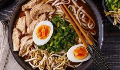 Japon mutfağının vazgeçilmezi ramen nasıl yapılır?