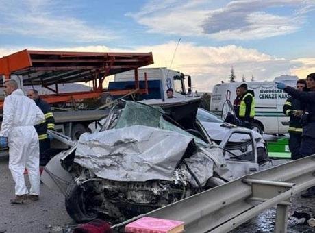 Eskişehir-Ankara yolunda korkunç kaza! 4 kişi öldü, 2 kişi de yaralı