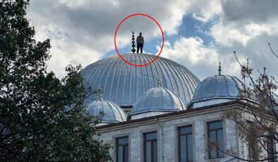 İntihar etmek için cami çatısına çıktı: Polis saatlerce dil döktü