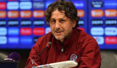 Fatih Tekke'den derbi sonu açıklama: Bu galibiyet kesinlikle oyuncularımındır