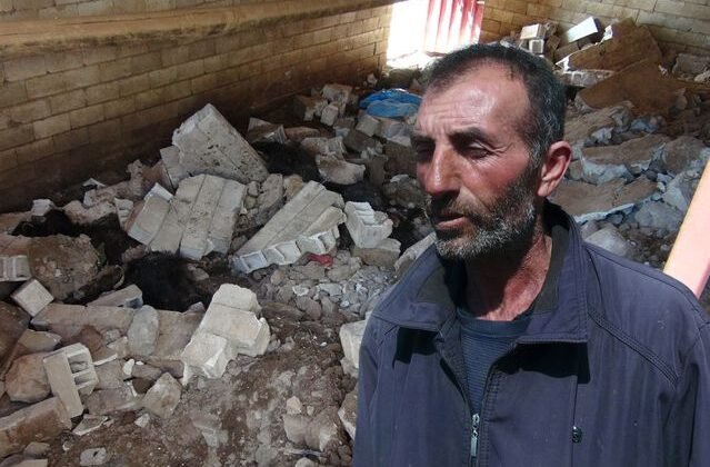 Gece ses duyup ahıra koşan çiftçinin dünyası başına yıkıldı