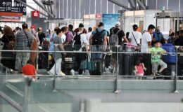 Havacılıkta kaos günü: Yüzlerce sefer iptal, binlerce kişi ortada kaldı