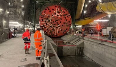 İki ülke arasındaki dağı ortadan deldiler: Dünyada dengeler değişecek