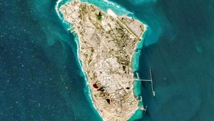 İran'ın kritik Hark Adası'na saldırı! Petrolün kalbinde sıcak saatler