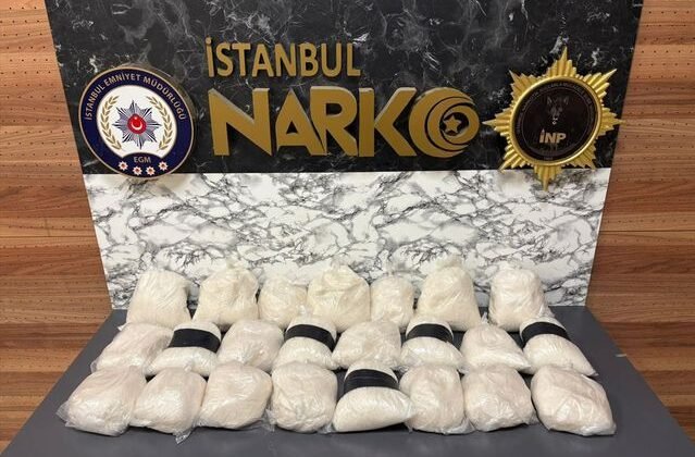 İstanbul'da kargoyla gönderilen buzdolabına gizlenmiş 28 kilo 150 gram uyuşturucu ele geçirildi