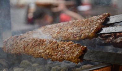 Adana’da lezzetin zirvesi belli oldu: İşte en iyi kebapçı