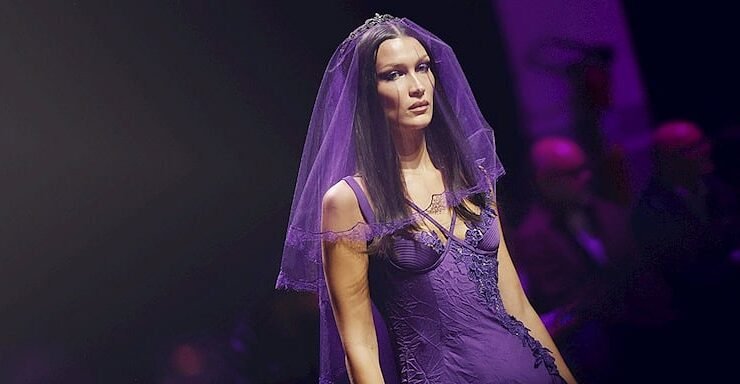 Konvansiyonel Olmayan Gelinlikler