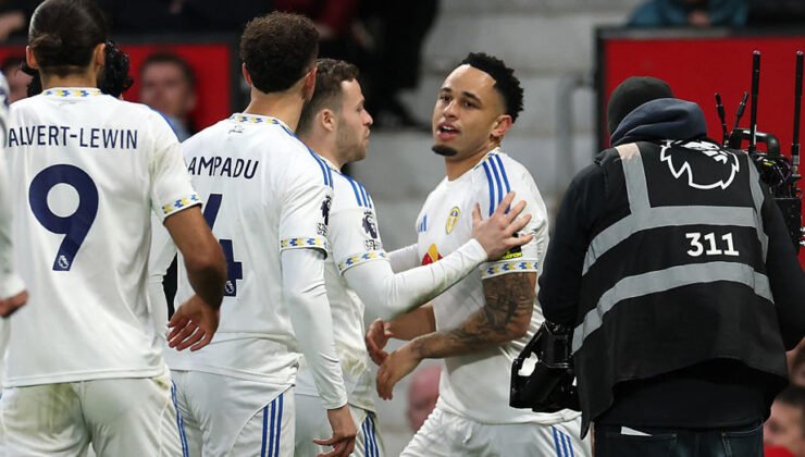 Leeds United, Old Trafford’da 45 yıl sonra bir ilki gerçekleştirdi