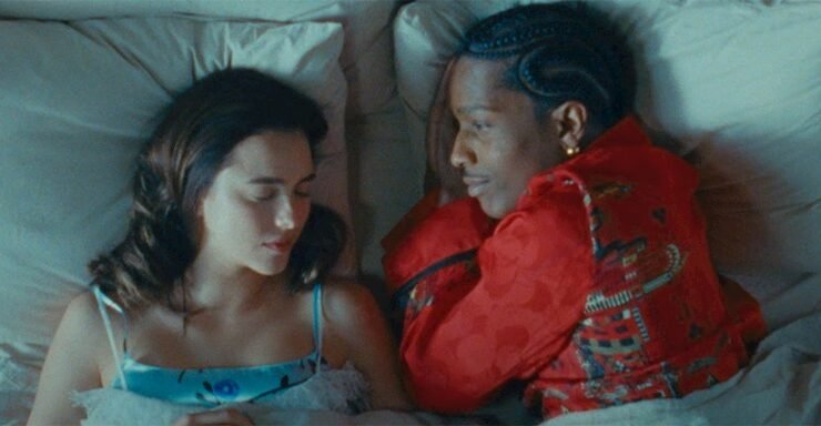 Lüksün Yeni Sahnesi: Moda Kampanyaları Neden Kısa Filme Dönüşüyor?