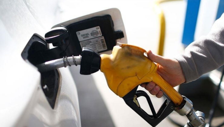 Mazota zam gelecek mi, indirim var mı? Benzin fiyatları düşecek mi, yükselecek mi?
