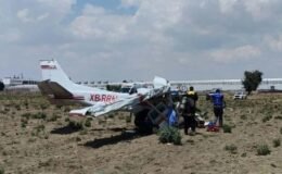 Meksika'da korkunç uçak kazası! Bir anda yere çakıldı, ölüler var