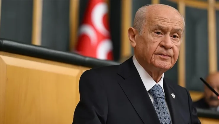 MHP lideri Devlet Bahçeli’den İbrahim Tatlıses’e geçmiş olsun telefonu