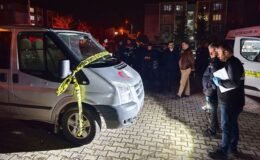 Kanlı pusu! Minibüsünü park ederken kurşunların hedefi oldu