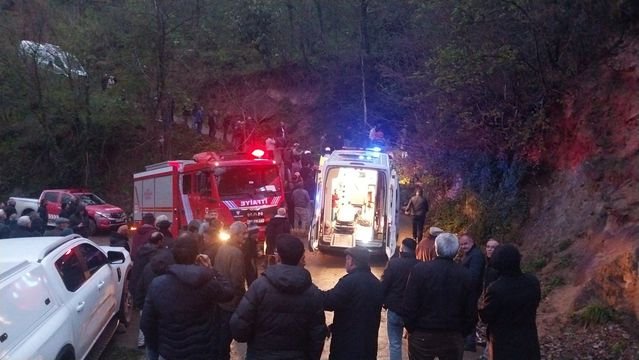 Ordu'da kahreden kaza, genç öğretmen babasıyla birlikte can verdi