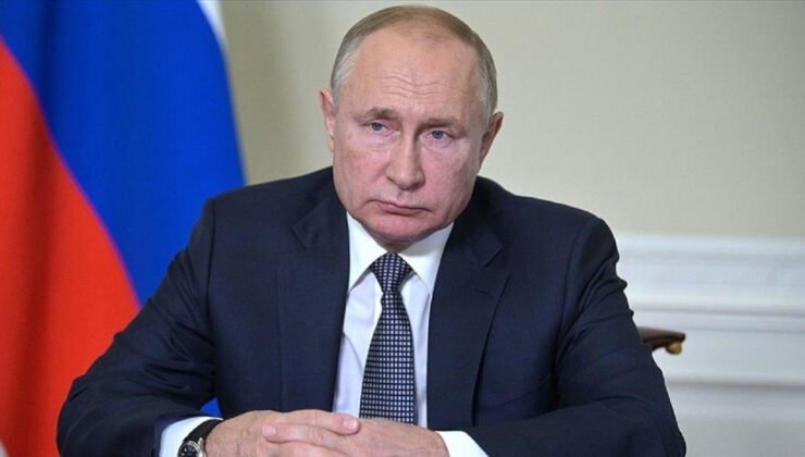 Putin: AB ve AEB ile aynı anda Gümrük Birliği’nde olmak imkansız
