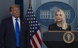 Trump, Adalet Bakanı Pam Bondi'yi görevden aldı
