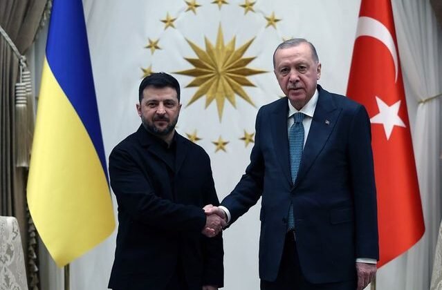 Zelenskiy İstanbul'da Erdoğan ile Görüşecek